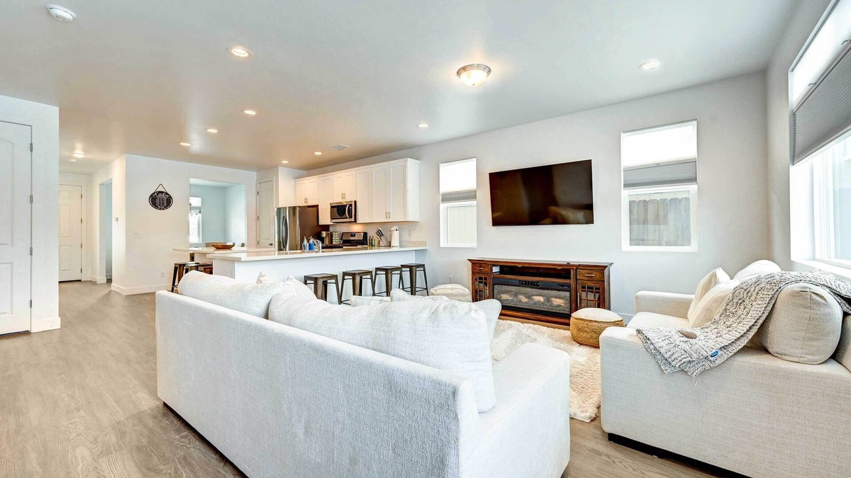 Bellemont House | 12 Mi to Dtwn Flagstaff: Spacious Bellemont Home!