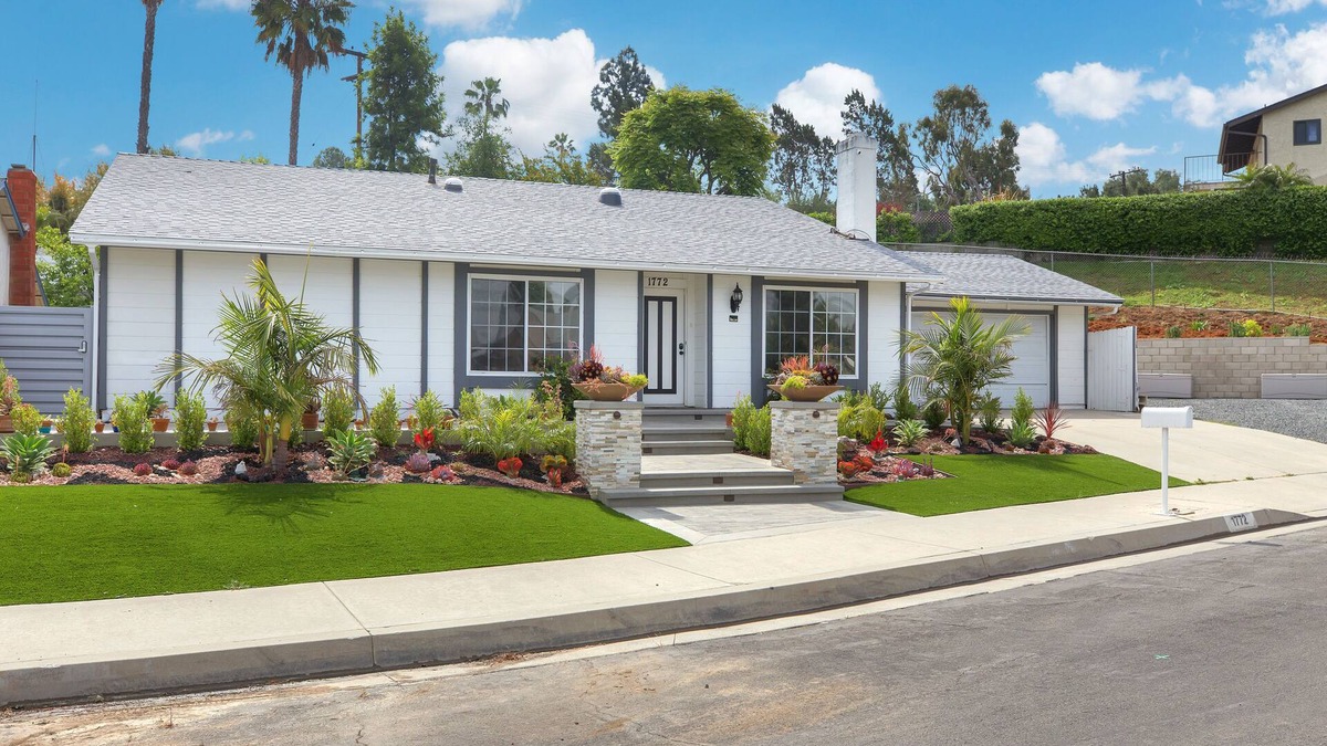 Rowland Heights House | ★12 miles to Disney - Spacious backyard ★
