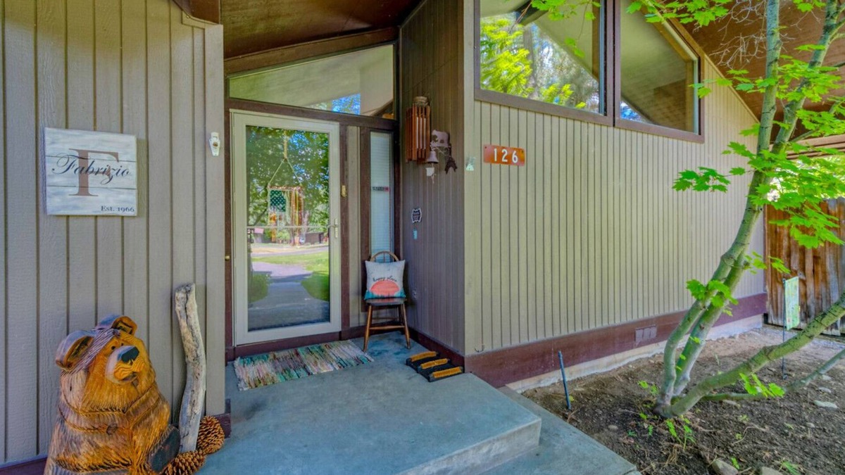 Graeagle Apartment | #126 Graeagle Meadows