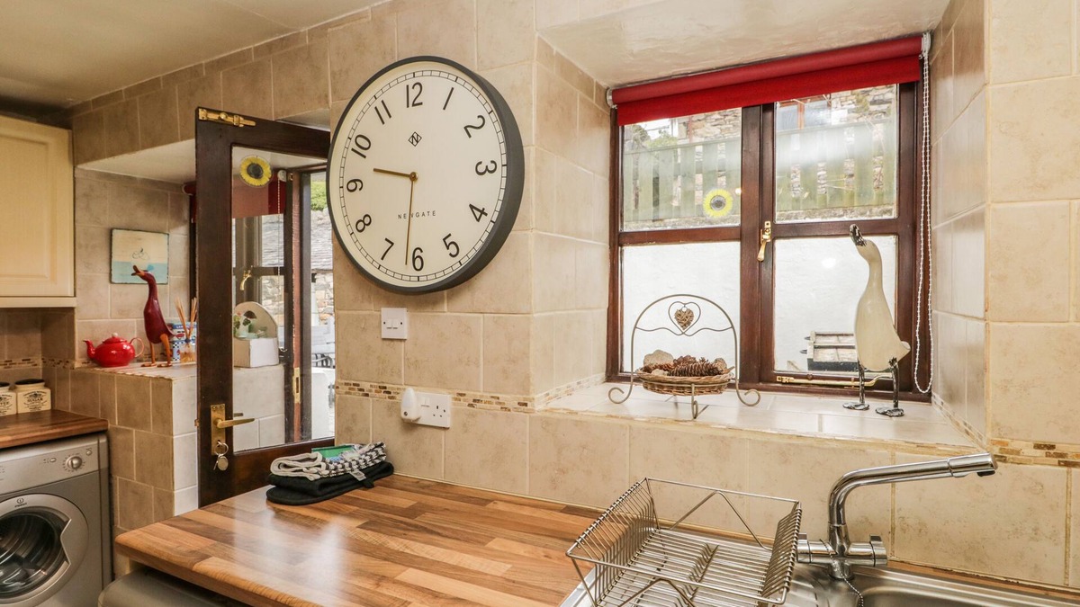 Cark Cottage | 14 Low Row