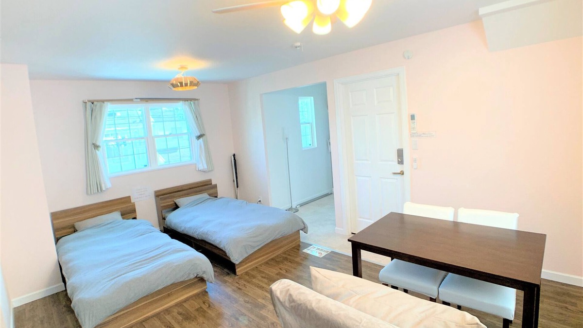 Izumisano Apartment | 14 mins from Kansai AirportFree parkingSelf checkinKitchen included 2nd floor /Izumisano Ōsaka