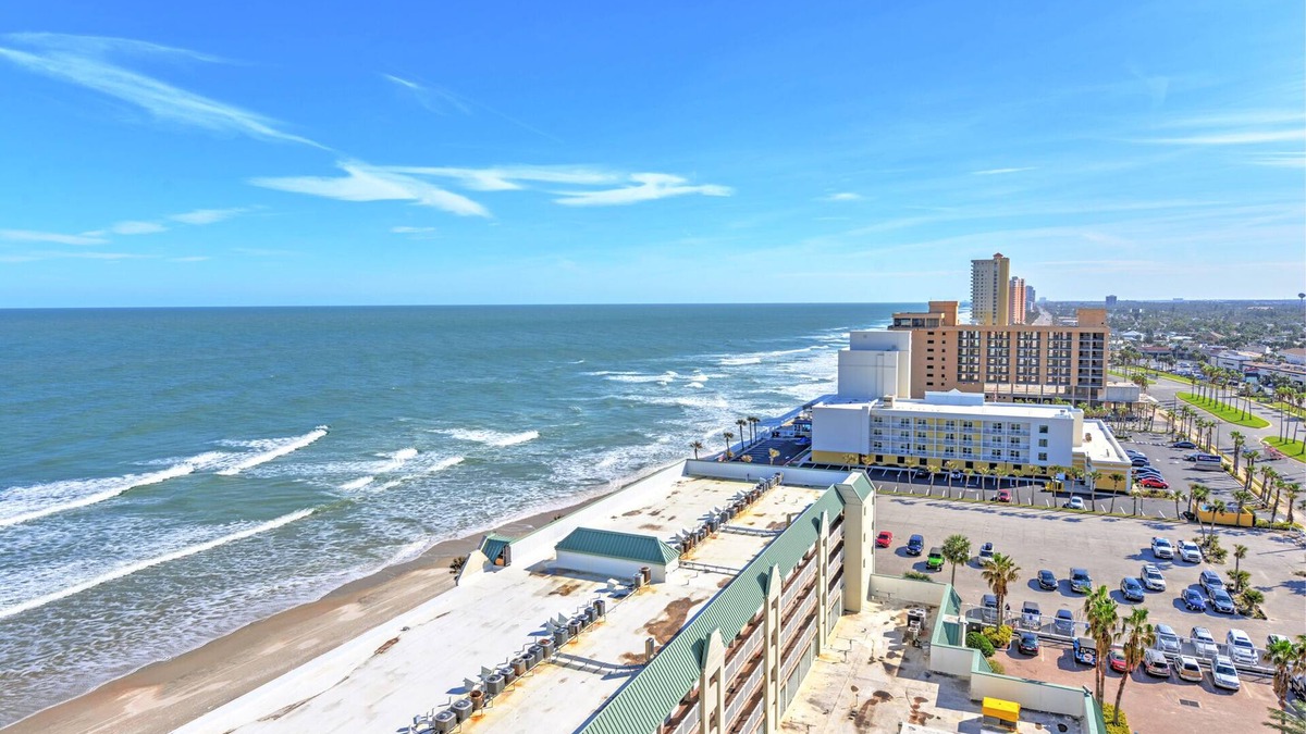 Ortona Park Condo | 1406- Ocean View - Private Balcony