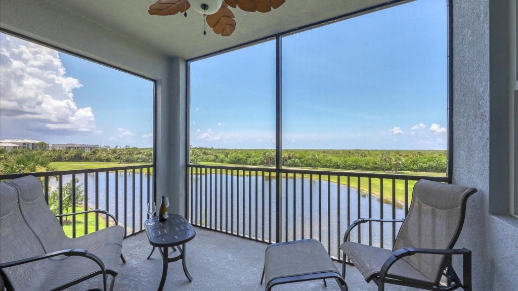 Punta Gorda House | 14071 Heritage Landing Unit 332