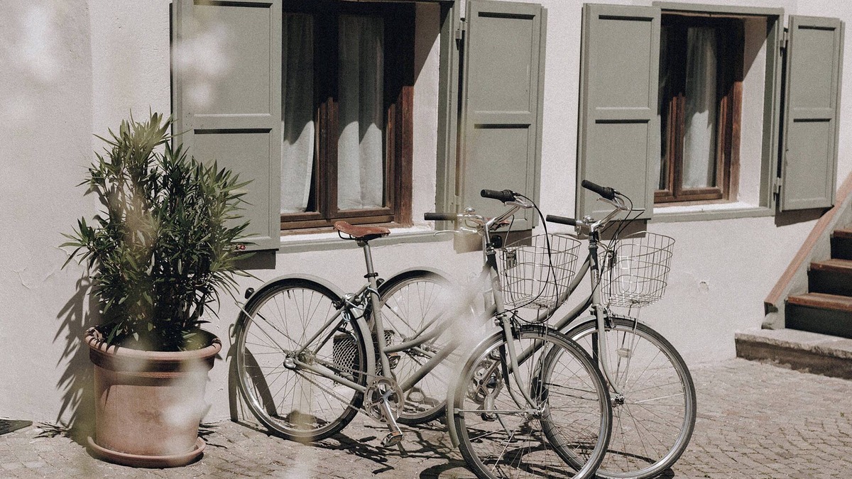 Lana Bed & Breakfast | 1477 Reichhalter Eat & Sleep