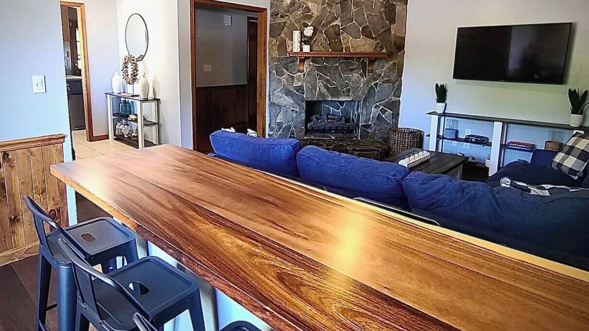 Greenville - Spartanburg House | 15 Fisher's Paradise on Lake Saluda w Boat Ramp