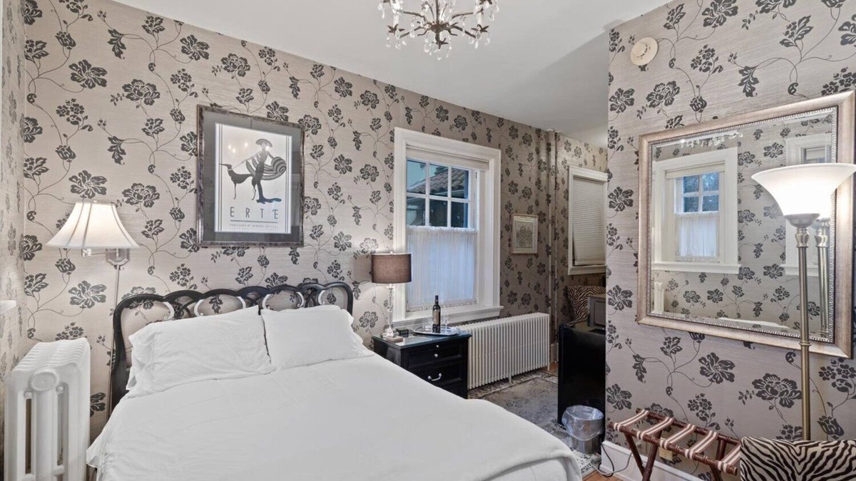 Lancaster Apartment | 15 Minutes To Sight & Sound Near Downtown Lancaster w/Firepit