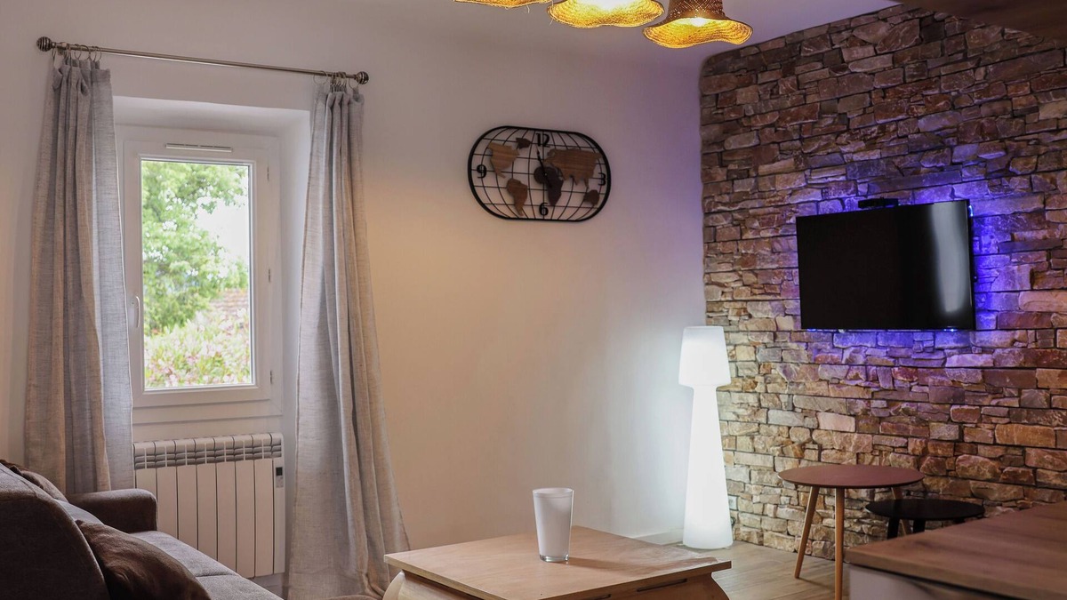 Les Lecques Apartment | 150 meters from the beach, pleasant T2 40m ², quiet, renovated, close to everything