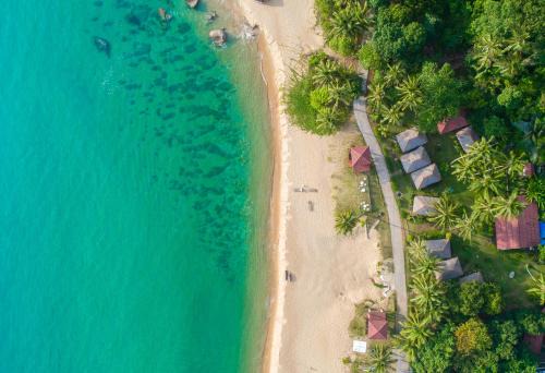 Tioman Island Ski Chalet | 1511 Coconut Grove
