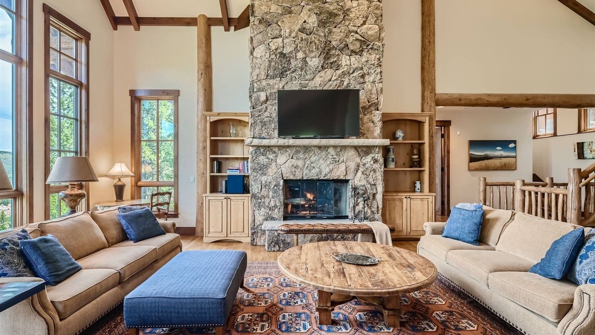 Cordillera House | 155 E. Timber Draw - Perfect Cabin in the Woods