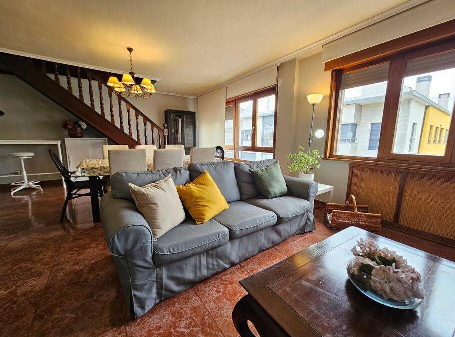 Llanes Apartment | 15A04 Duplex y garaje en centro