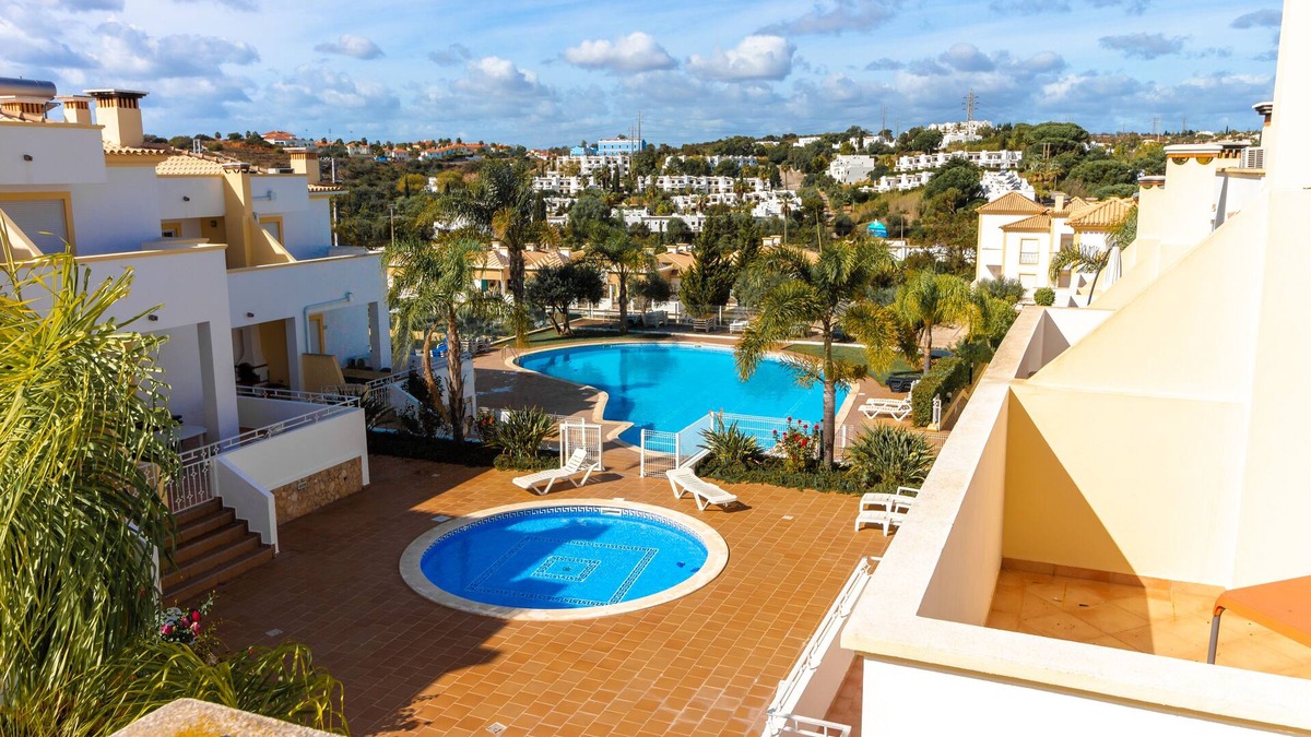Urbanizacao dos Calicos House | 15min walk from Albufeira Old Town, Free wifi, Air Conditioning