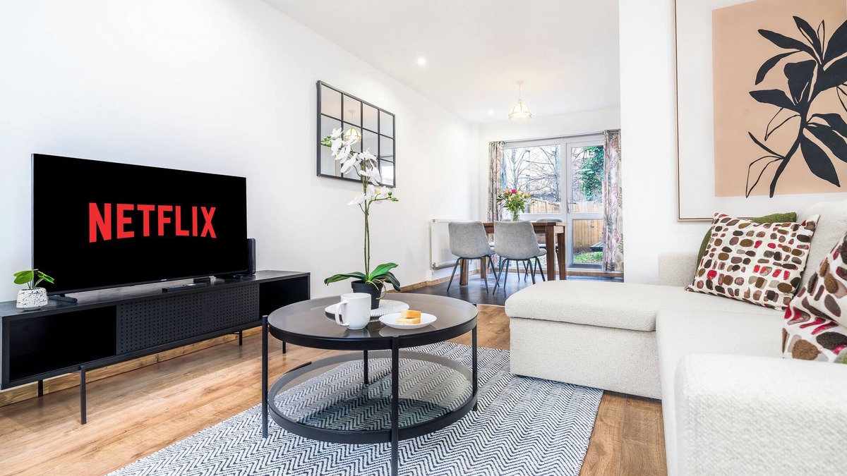 Fairfield House | 16 mins to London Bridge/Victoria –3 Bedroom Home near East Croydon Rail Station