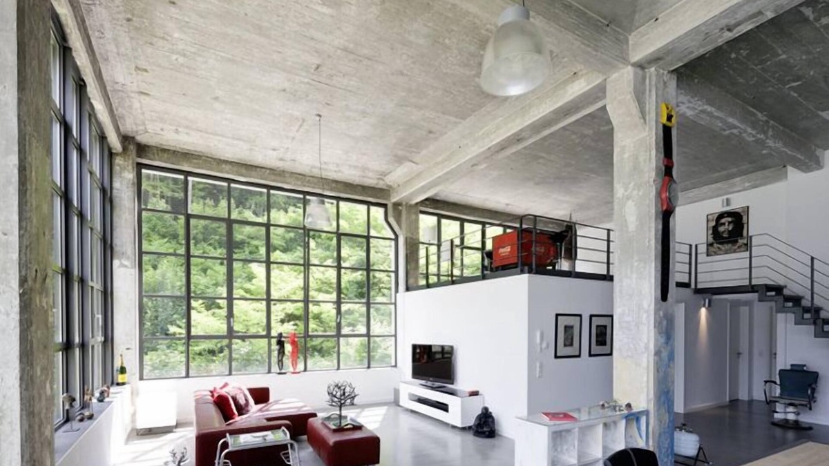 Neustadt-Stadtmitte Apartment | 160 m2 loft apartment in factory style in a Bauhaus monument for 7