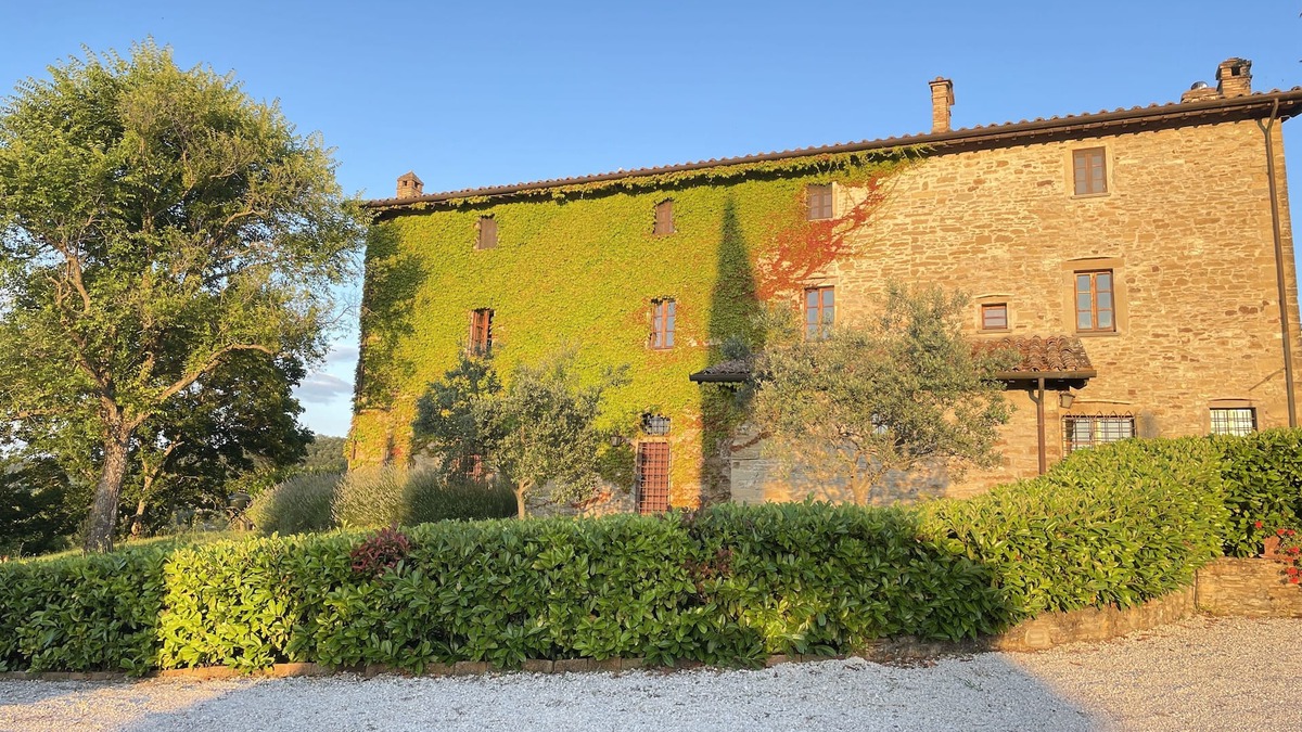Nerbisci Villa | 16C Farmhouse, Panoramic Views, Private Pool