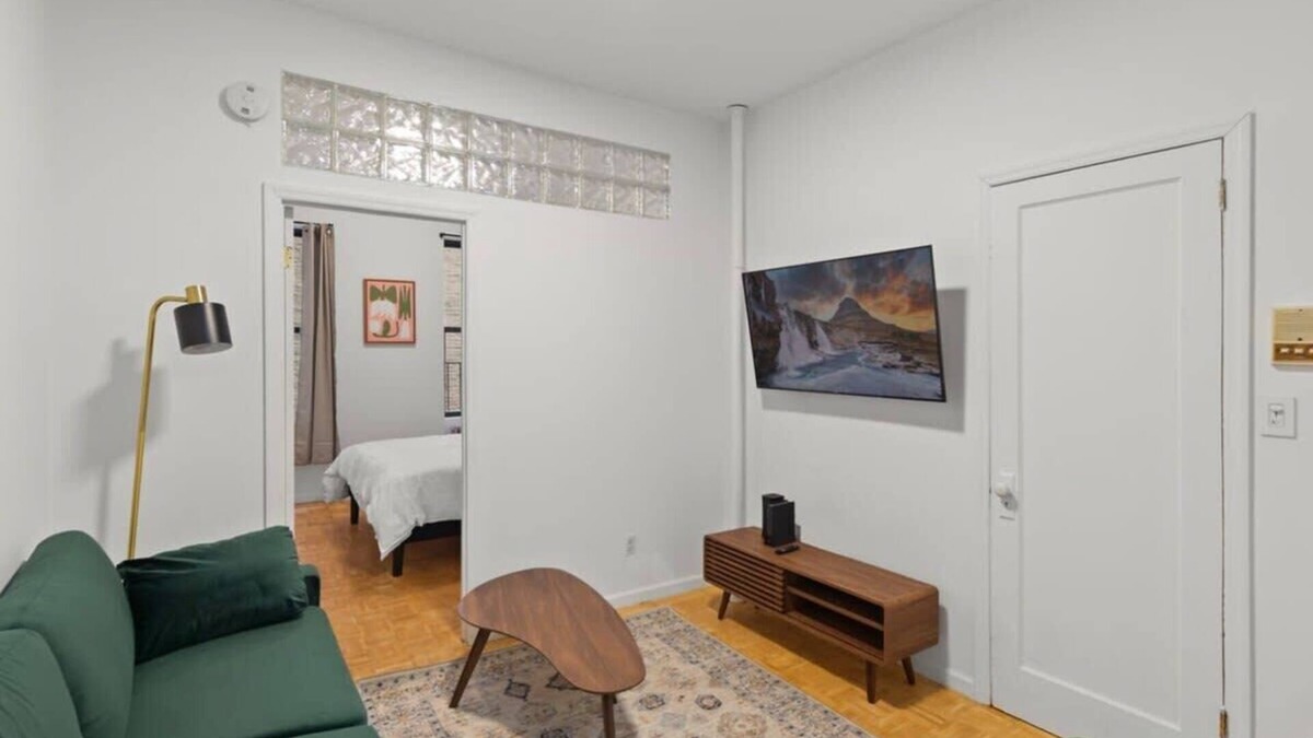 Upper East Side Apartment | 1727-2RS | 1BR in the Upper East Side