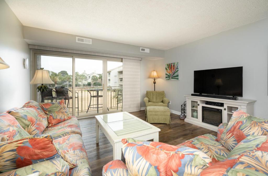 South Beach House | 1737 Bluff Villas Renovated Tommy Bahama Villa Water Views Sleeps 6 Sea Pines