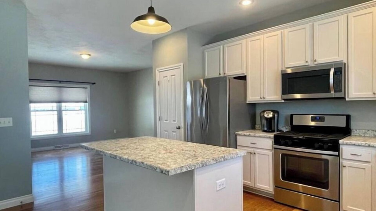 Clayville House | 1787 Holman City Road