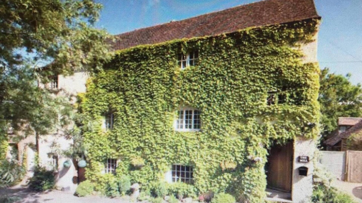 Sedgeberrow House | 17th Century Watermill