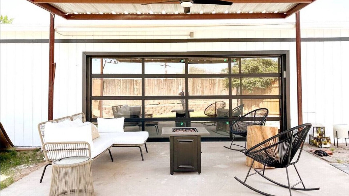 Governmental Mall House | 17th Unit C Garage · Amazing indoor/outdoor Space | Sleeps 8