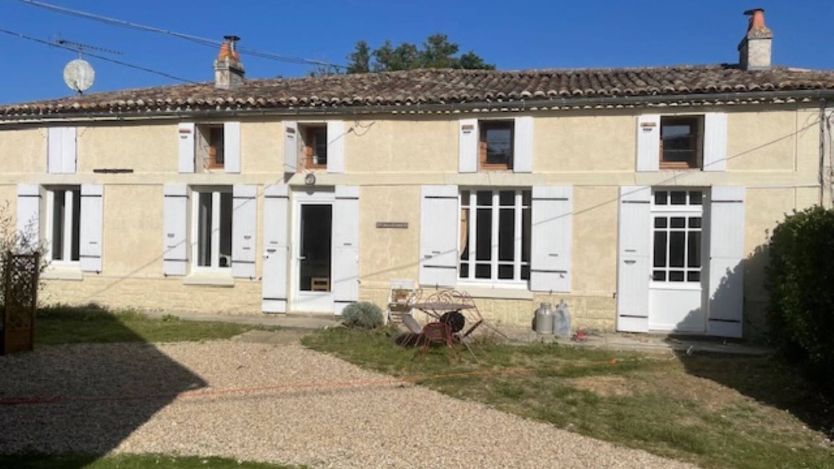 Bribaudon Other | 1830's Village Farmhouse - Shared Pool, Games Barn, Leisure Field. Beach 30 mins