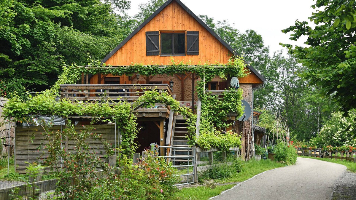 Sainte-Croix-aux-Mines House | 1840 house in the heart of nature, a haven of peace ideal for groups or families