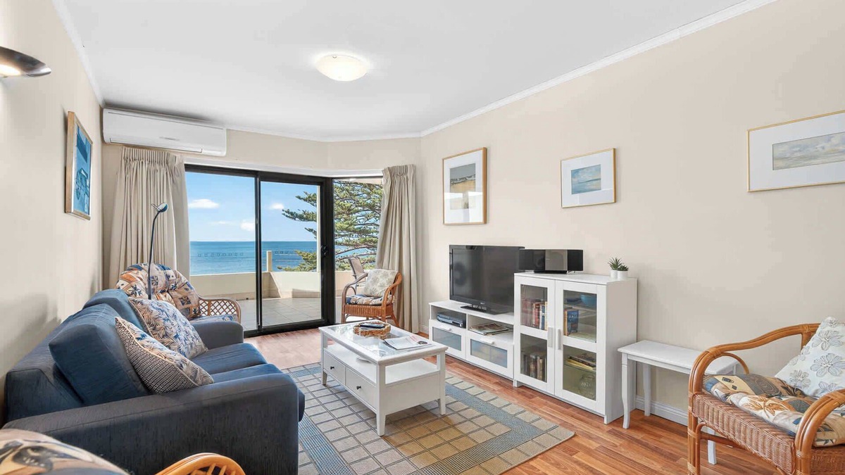 Encounter Bay Apartment | 19-117 Franklin Pde - Beachfront Location - Linen Included
