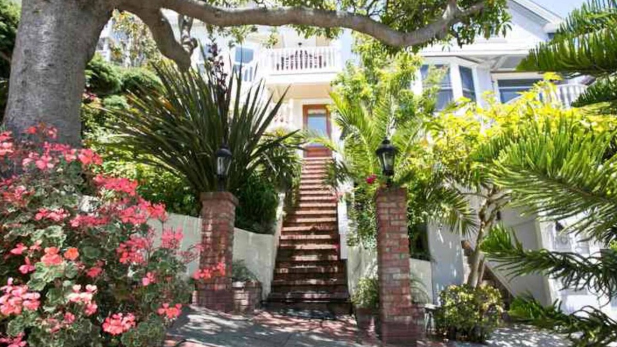 Noe Valley House | 1906 VICTORIAN in sunny Castro/Noe Valley!