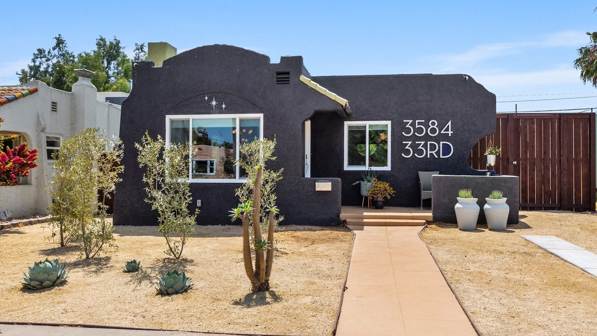 Altadena House | 1920s Bungalow Expertly Renovated w/MidCentury Modern Flair