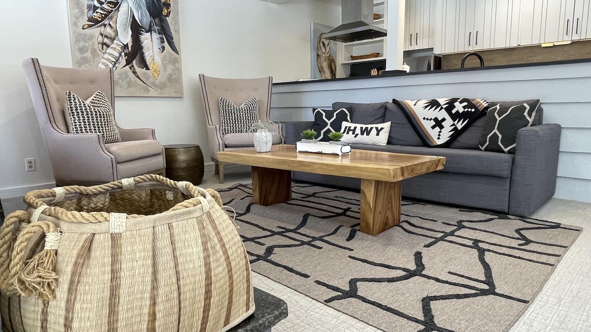 Moose Wilson Road Condo | 1B, 1B MTN. Getaway Min. from Skiing.