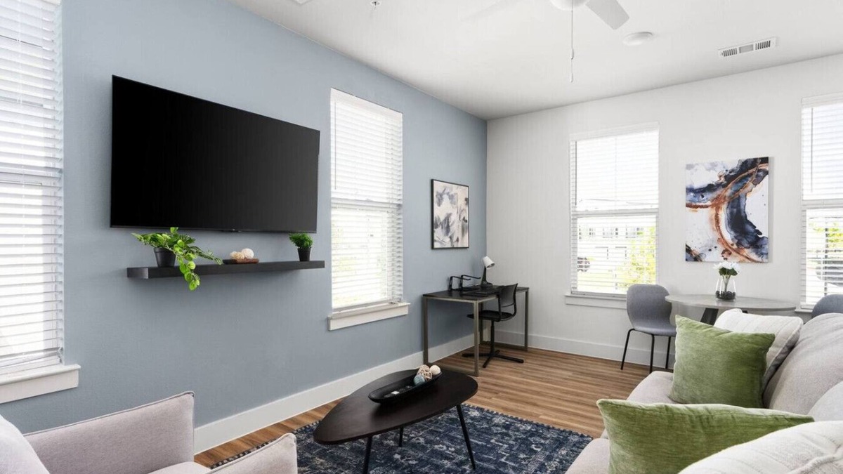 Pflugerville Apartment | 1B/1B Round Rock:Pool, Sauna & On-Site Coffee Shop