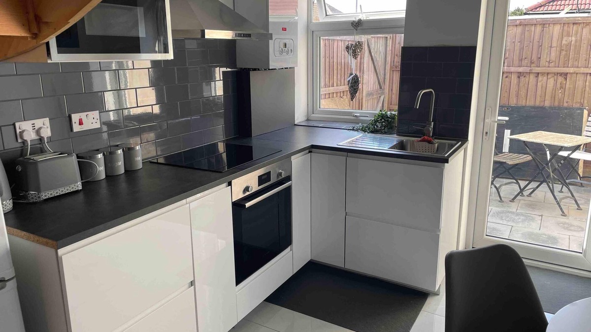 Eltham West House | 1bedhouse- London-sleeps 4- Close to Attractions