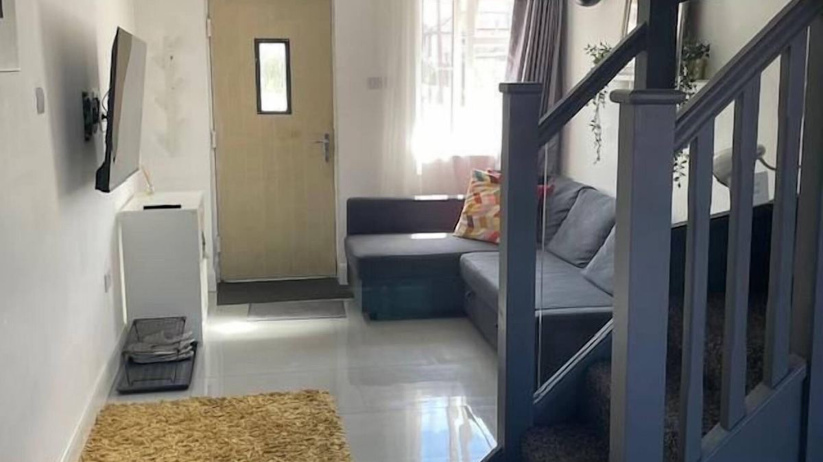 Eltham West House | 1BedHouse- London-Sleeps 4- Close to attractions