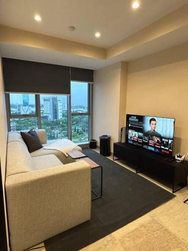 Bumi Serpong Damai Apartment | 1BR Branz BSD: PS5, King Size Bed, and 4K OLED TV