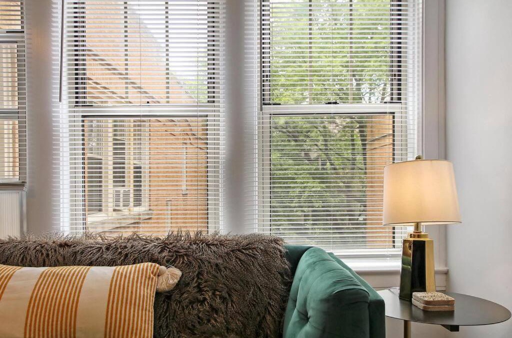 Ravenswood Apartment | 1BR Deluxe Apt with Complete Amenities - Campbell 3