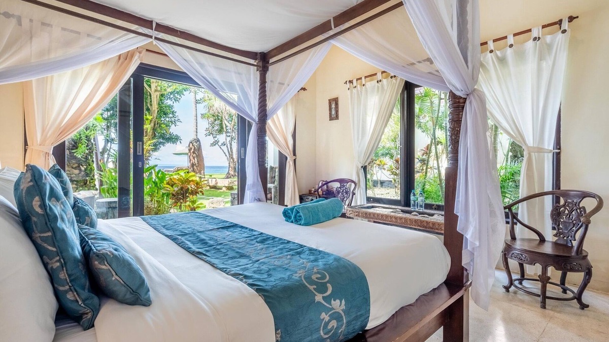 Candi Dasa Apartment | 1BR Room by the Ocean | The Village of Angels Resort | Candidasa