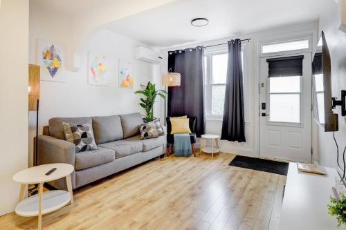 Maizerets Apartment | 1CH Queen Sofa bed Wifi Smart TV