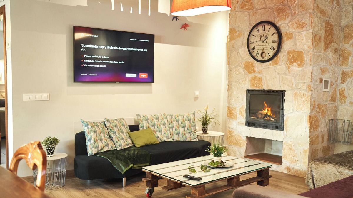 Segovia Cottage | 1h from Madrid wifi, bbc PRIVATE bathroom in BEDROOMS Entre Acebedas rural house