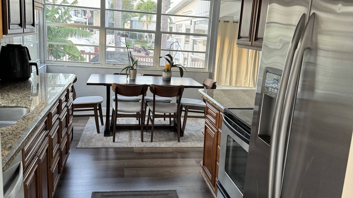 South New River Isles House | 2/2 Florida Bungalow on Water