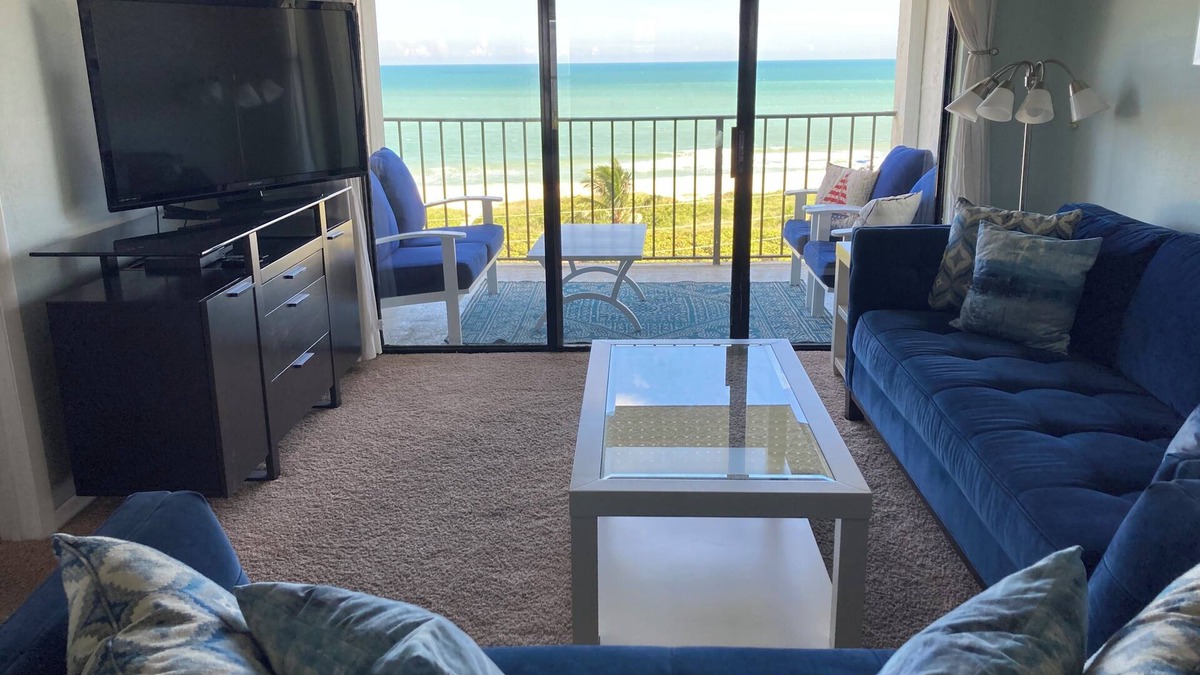 Fort Pierce Shores Condo | 2/2 oceanview condo on N. Hutchinson Island between Fort Pierce and Vero Beach