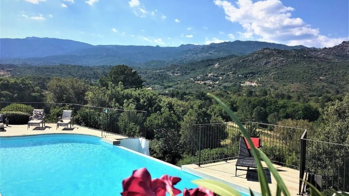 Porto-Vecchio Villa | 2 3* POOL VILLAS WITH PANORAMIC VIEWS LOCATED BETWEEN SEA AND MOUNTAINS