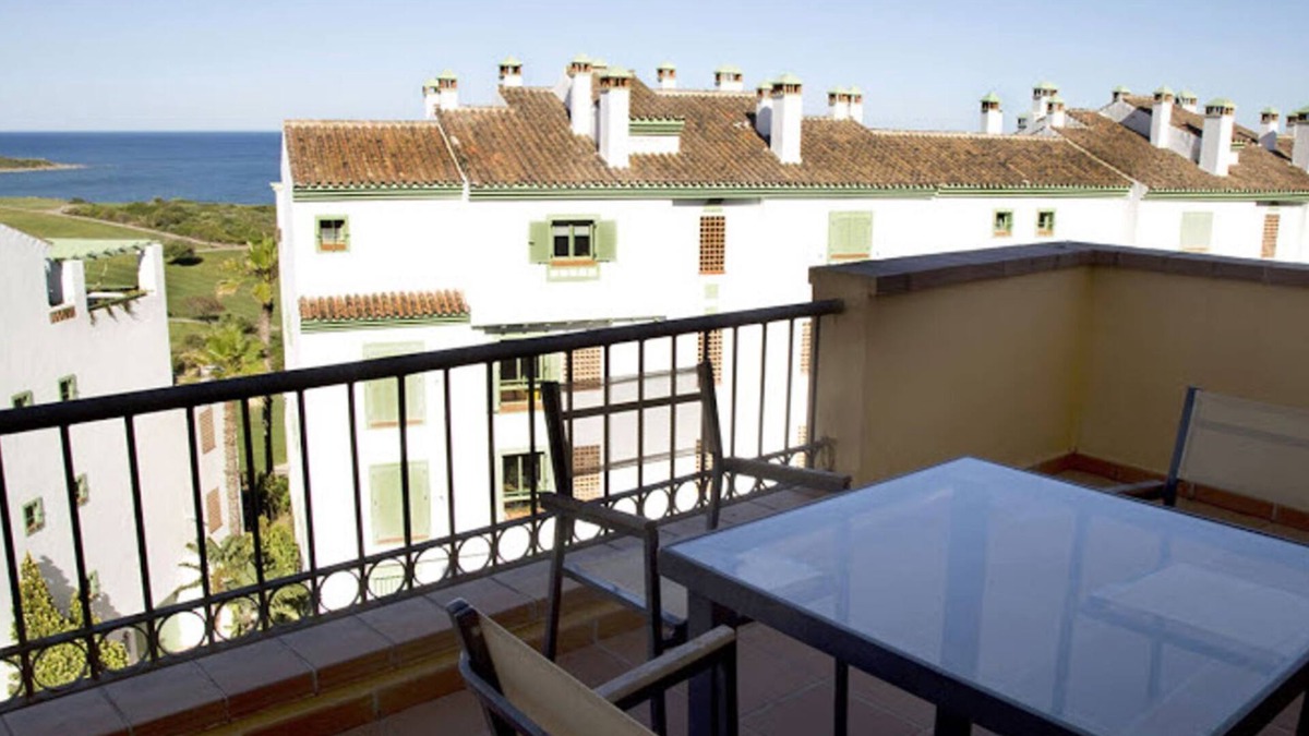 La Linea de la Concepcion Apartment | 2 bedroom apartment with garden block 1 (Apartment 7)