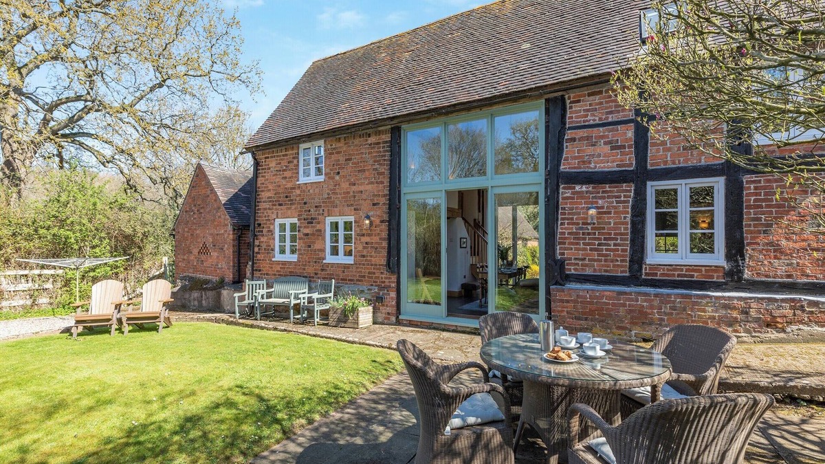 Sutton Maddock Cottage | 2 bedroom accommodation in Bridgnorth and Ironbridge