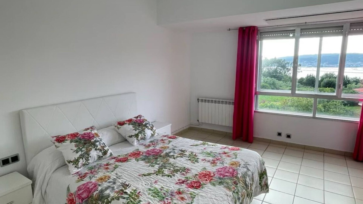 Mogor Condo | 2 BEACHES 5min WALKING distance