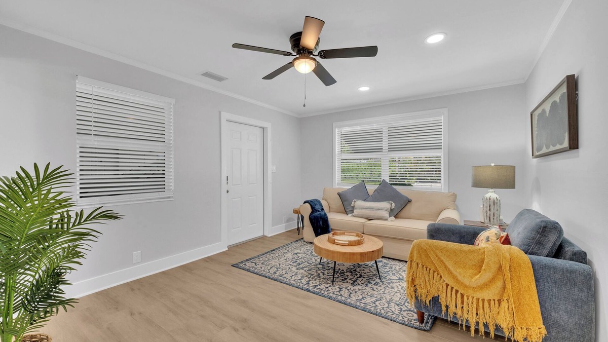 North River Shores House | 2 bed 2 bath in Fabulous Stuart
