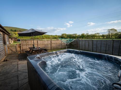 Penybont House | 2 Bed in Llandrindod Wells 88203