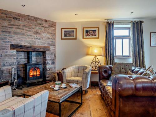 Llanfihangel Tal-y-llyn House | 2 Bed in Llangorse 91085