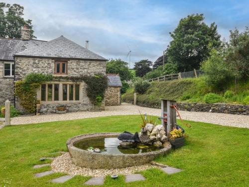 Launceston House | 2 Bed in South Petherwin 85894