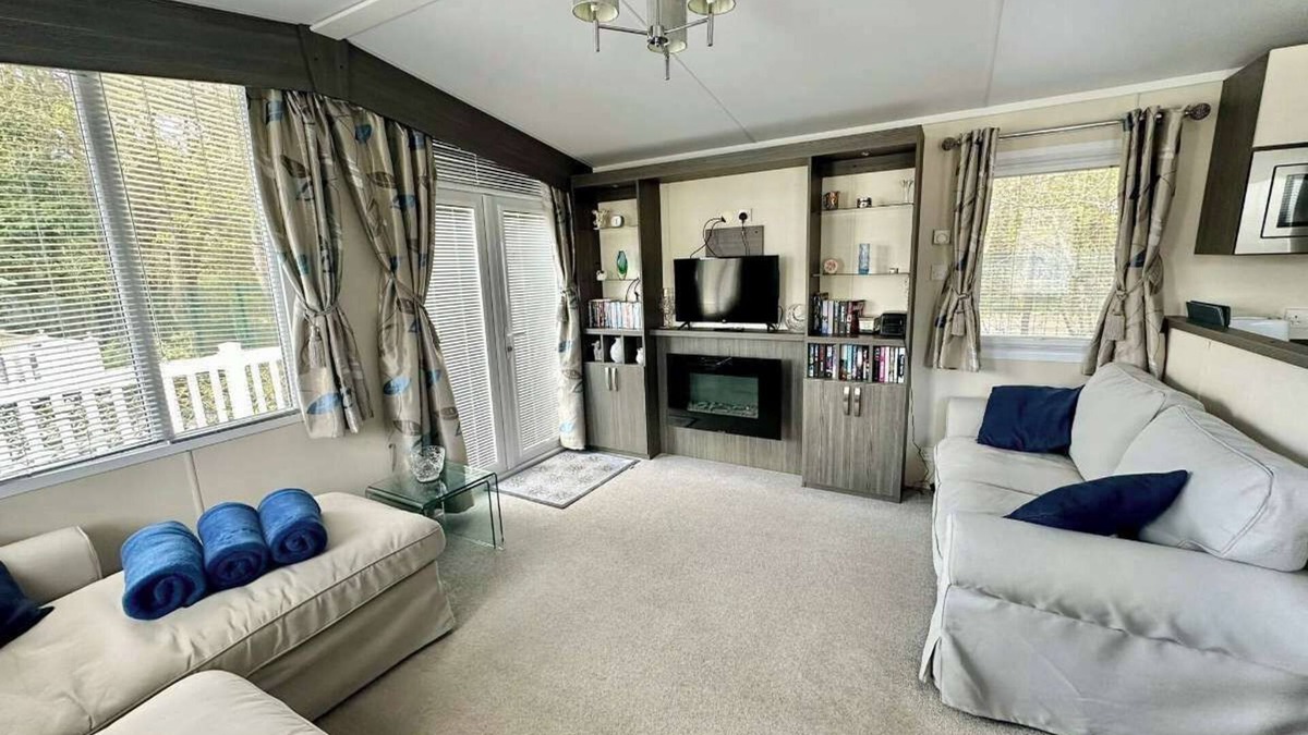 Ringwood Cabin | 2-Bed Ringwood Cabin - incl Park Pass, SelfCheckin