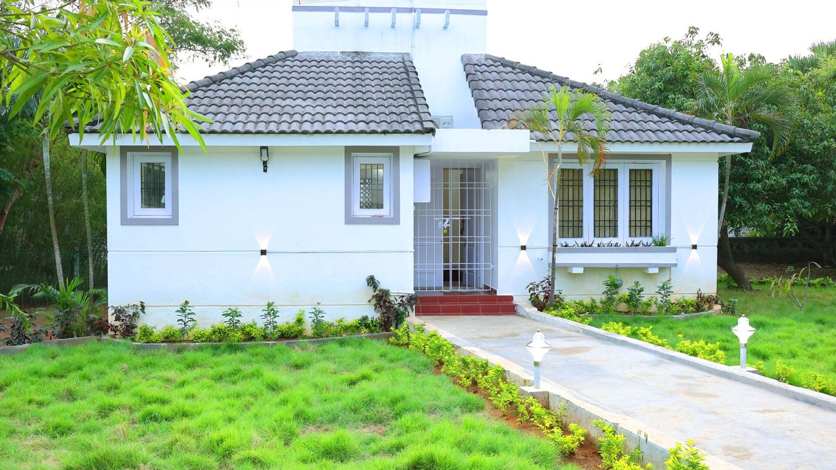 Kalpakkam Villa | 2 Bed Room Self Cooking Villa with Lawn