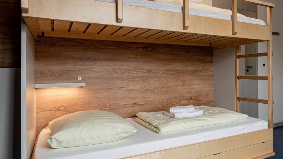 Bad Hersfeld Apartment | 2-bed room with shower room